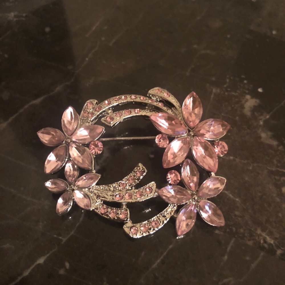 Rhinestone brooch